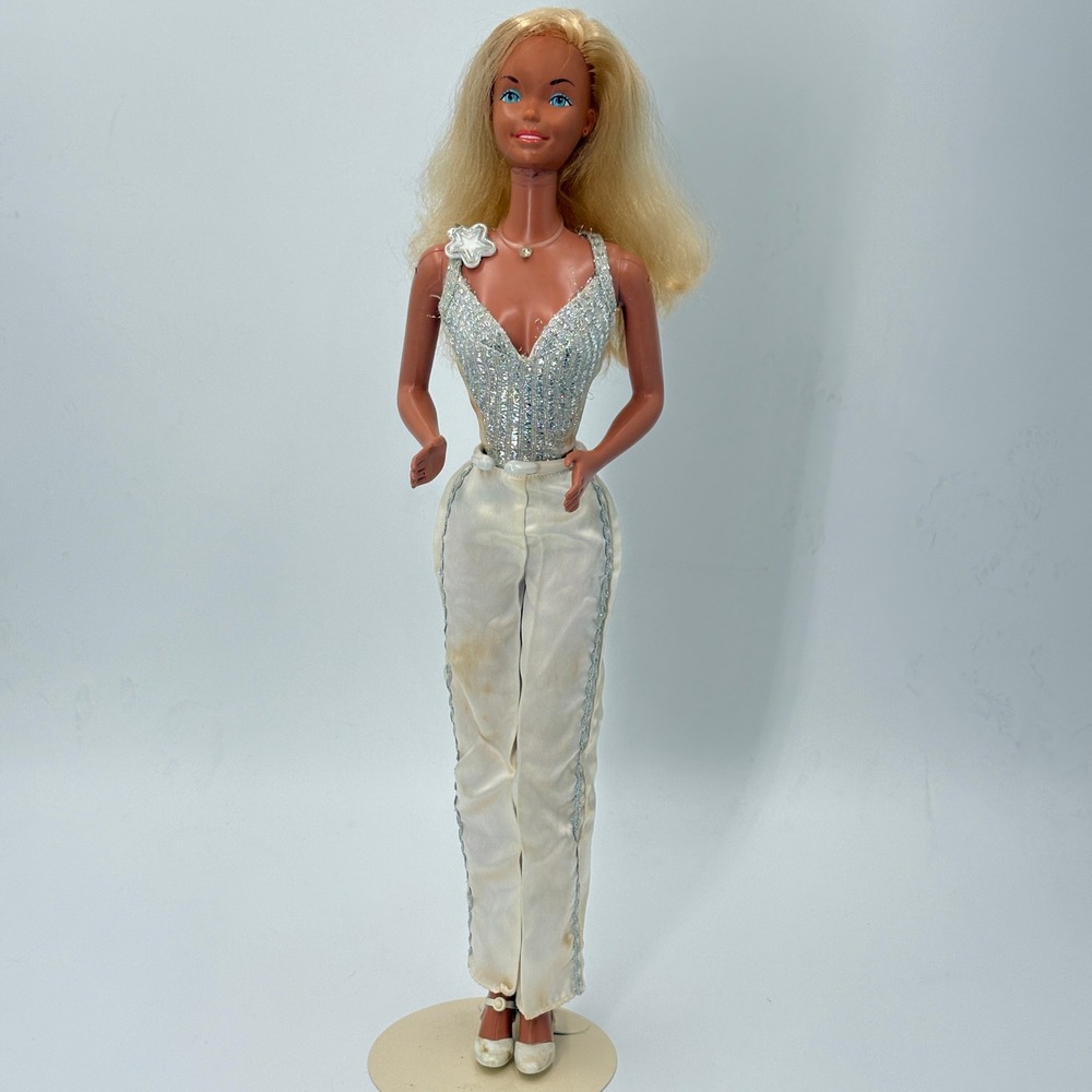 Vintage 1970s Mattel Supersize Barbie Blonde 18 Inch Doll with Accessories